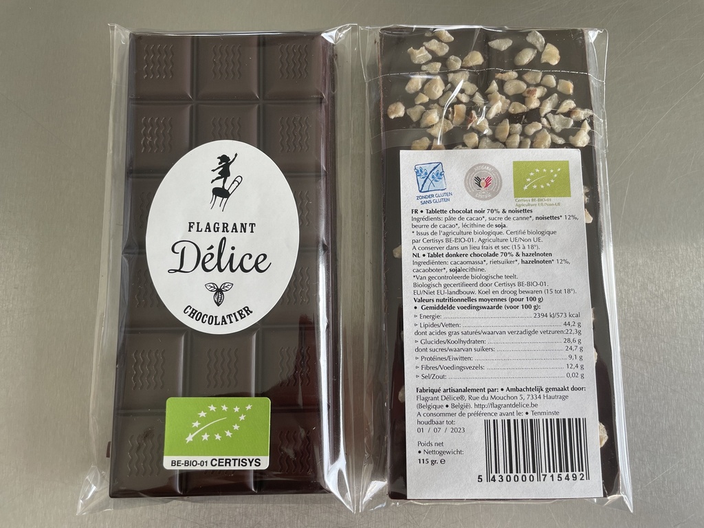 ​Tablette choc. noir & éclats de noisettes