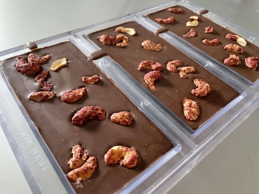 Tablettes choc. lait & noix de cajou/framboise - Vrac