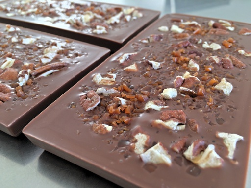 Tablettes choc. lait, noix de pécan & éclats de caramel au beurre salé - Vrac